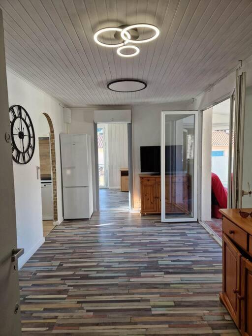 Appartement Classe 2 Etoiles, 2 Chambres, Renove, Climatise アメリ・レ・バン・パラルダ エクステリア 写真